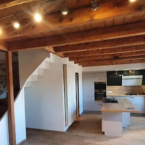 Hébergement de vacances Au Coin Des Amis, Aurillac
